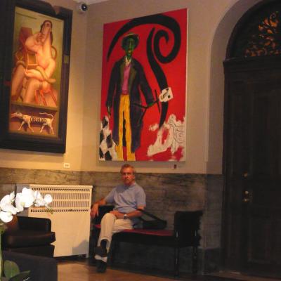 Chelsea hotel hall