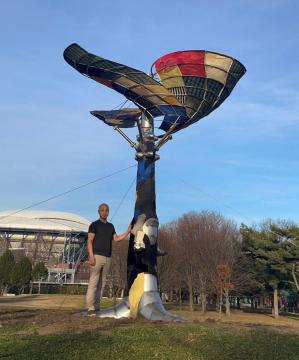 12 20 21 the giving tree with artist haksul lee in flushing meadows corona park 1 scaled e1640127490301 998x1200