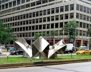 Ewerdt hilgemann cube flower manhattan sculpture