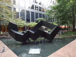 Throwback sculpture 1976 1979 by tony smith 1166 sixth avenue central midtown manhattan 2 copie